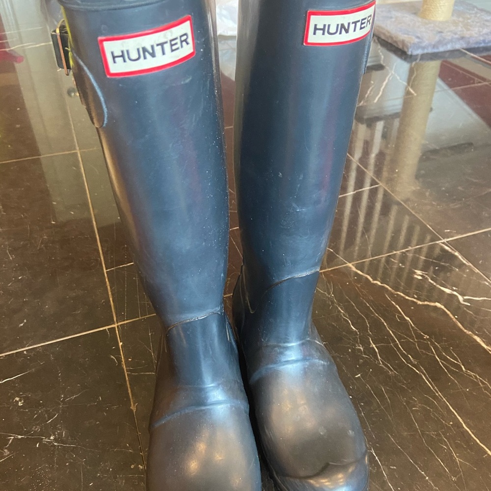 Hunter rain boots women